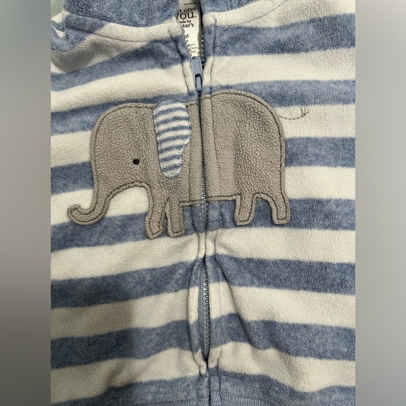 Carter’s Just on you Baby boy set of 2 piece Hoodie and Pant Size 12 Months - Picture 4 of 9
